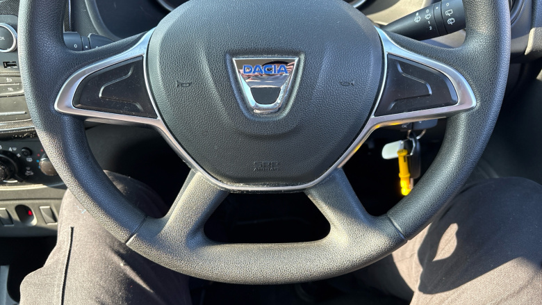 Dacia Sandero 0.9 TCe Essential 5dr Petrol Hatchback